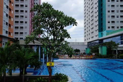 Kolam Renang Green Paramuka